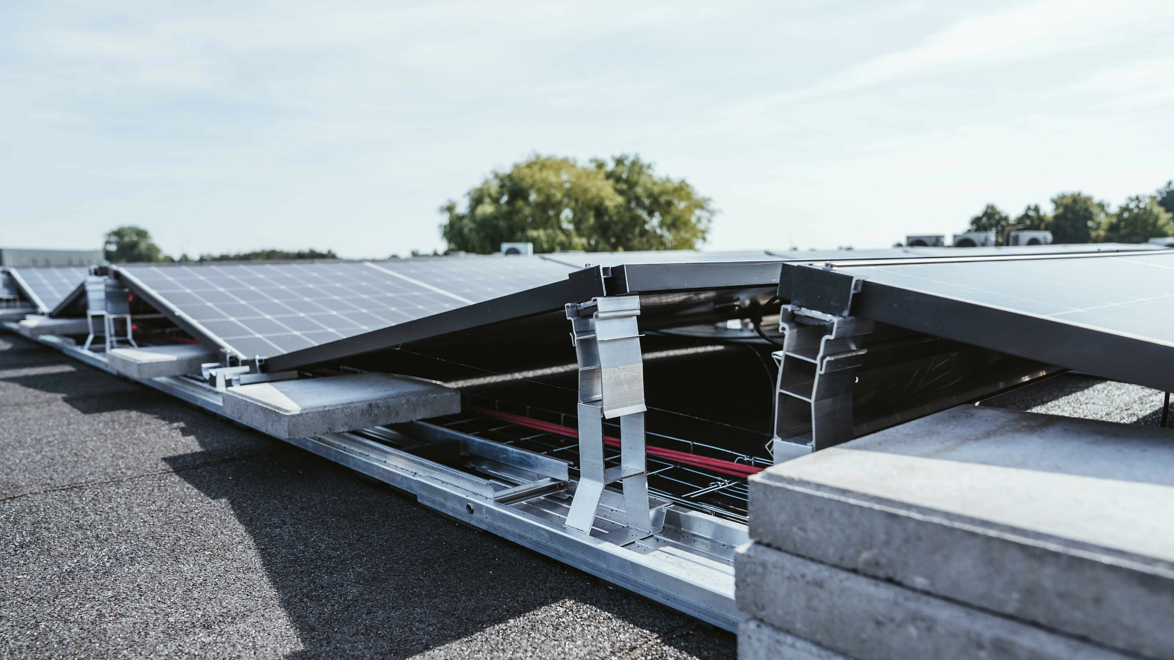 pv module supports on rooftop